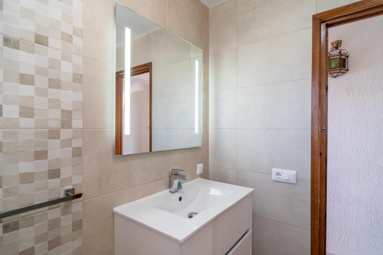 Villa Isabel Private Pool Casasol 内尔哈 外观 照片