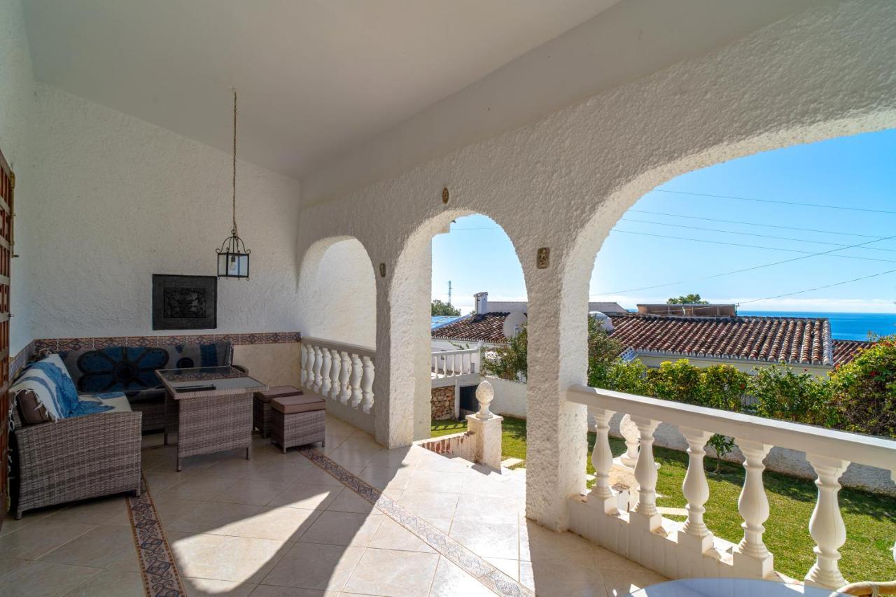 Villa Isabel Private Pool Casasol 内尔哈 外观 照片